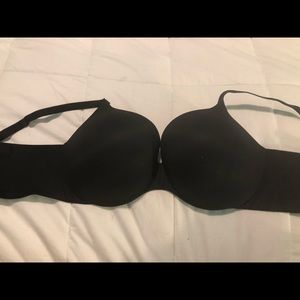 Black plunge bra
